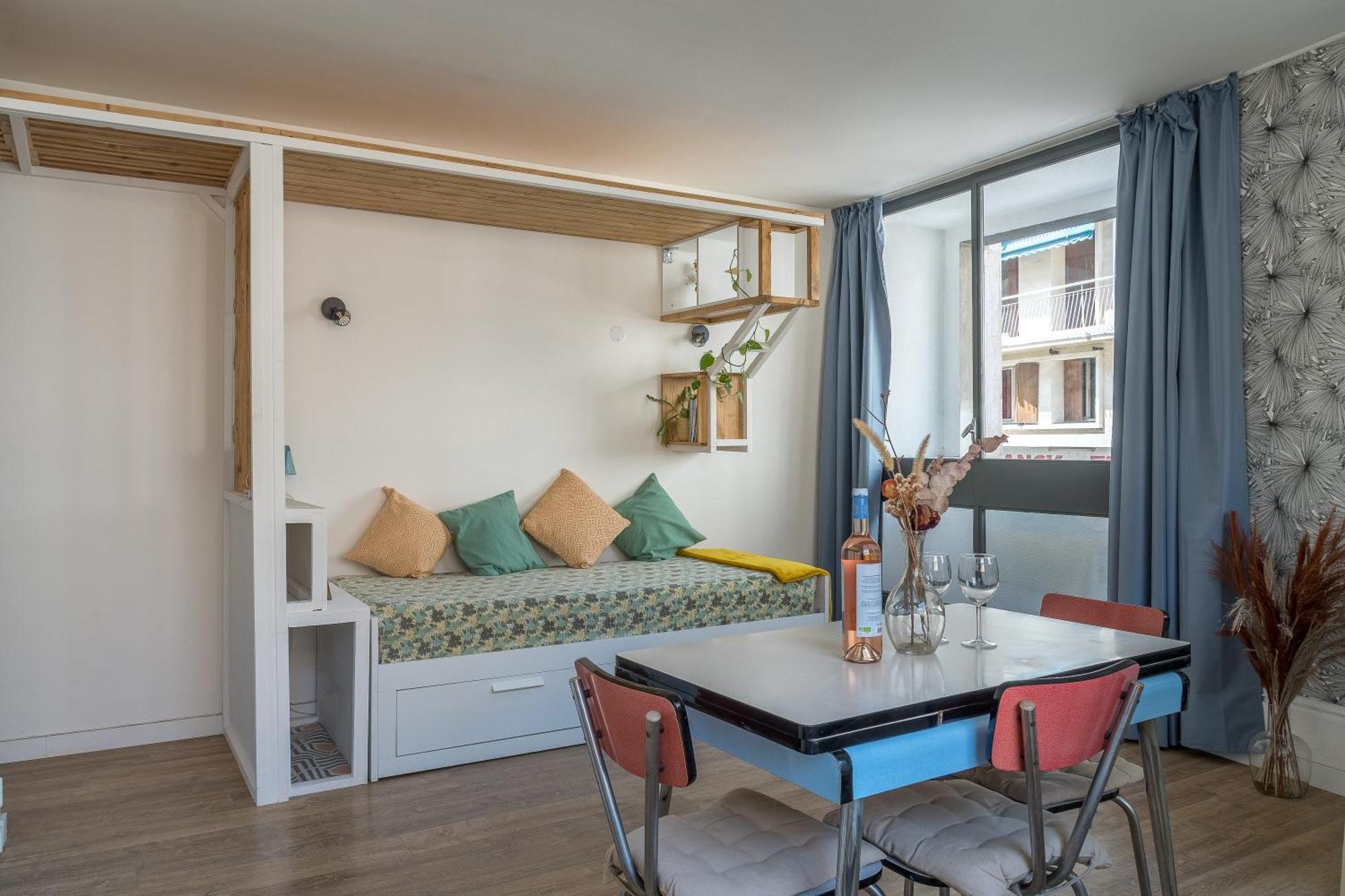 *Las Flores* Joli Studio Avec Balcon Marseille Exteriör bild