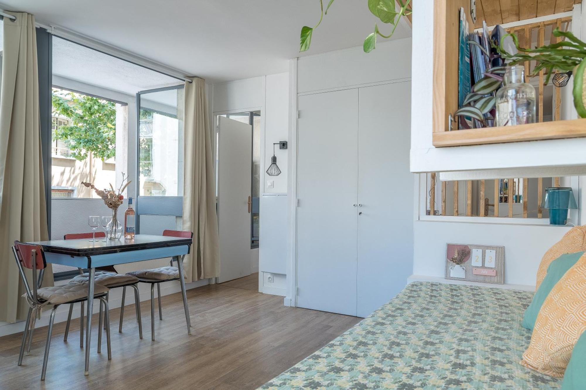 *Las Flores* Joli Studio Avec Balcon Marseille Exteriör bild